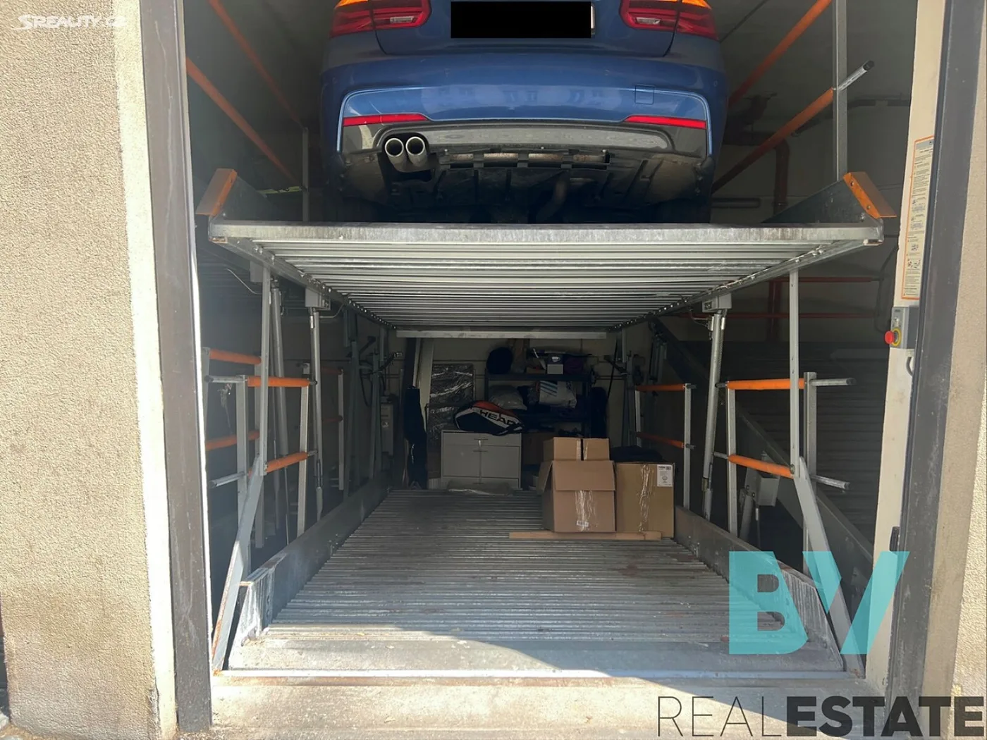 Pronájem garáže 12 m² — foto 4