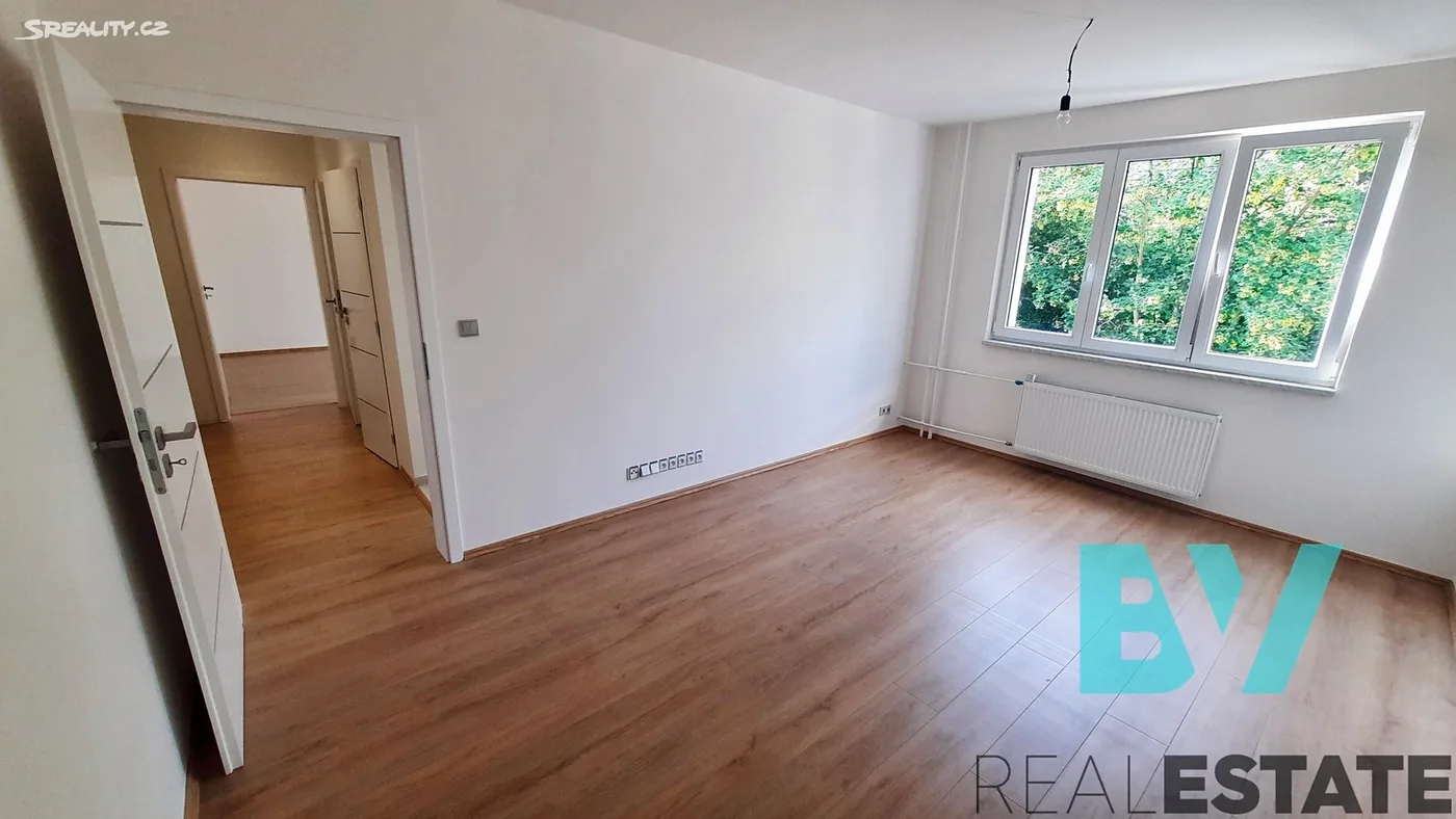 Pronájem bytu 2+1 53 m² — foto 8