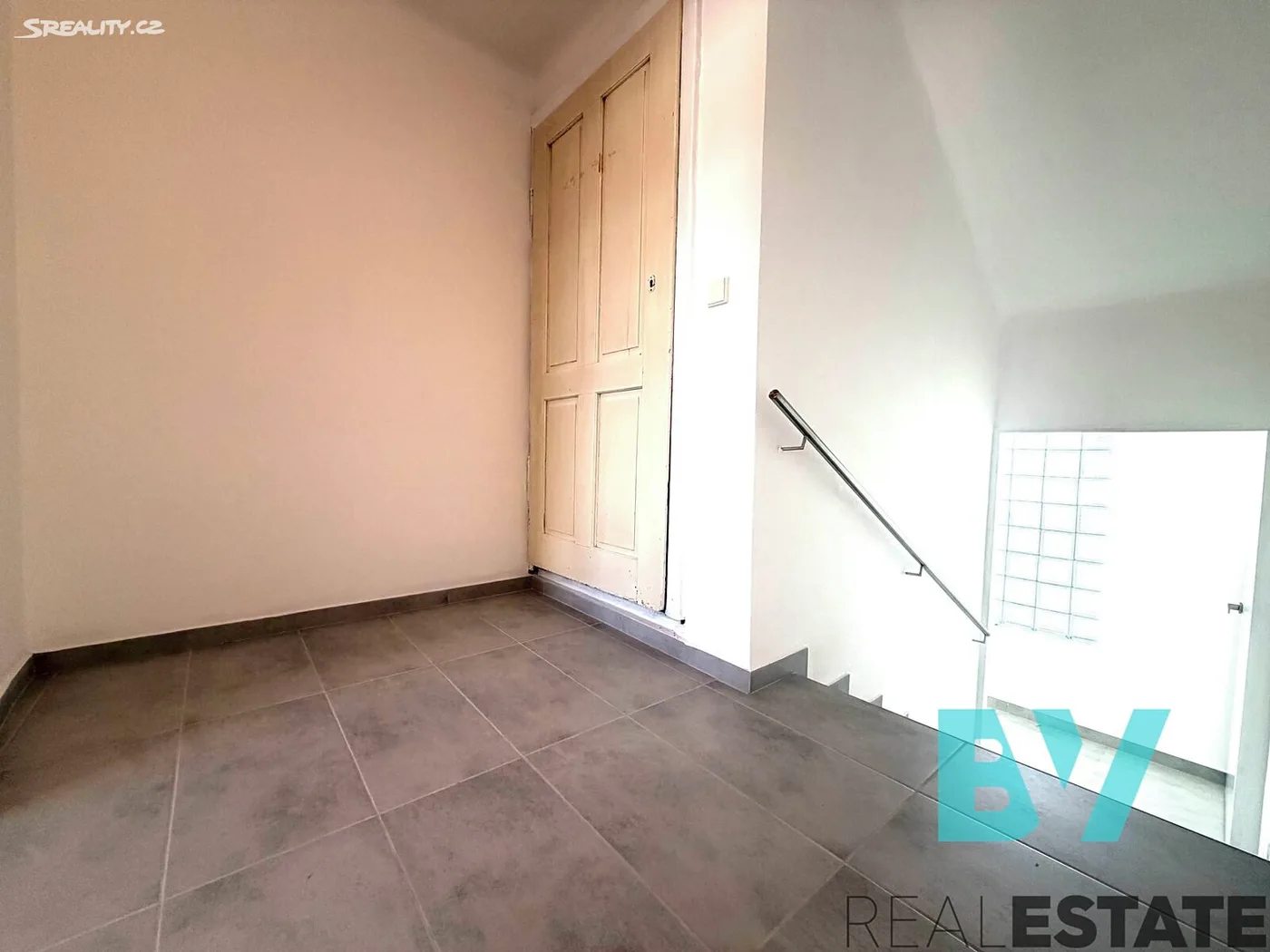 Pronájem bytu 1+1 41 m² (Jednopodlažní) — foto 7