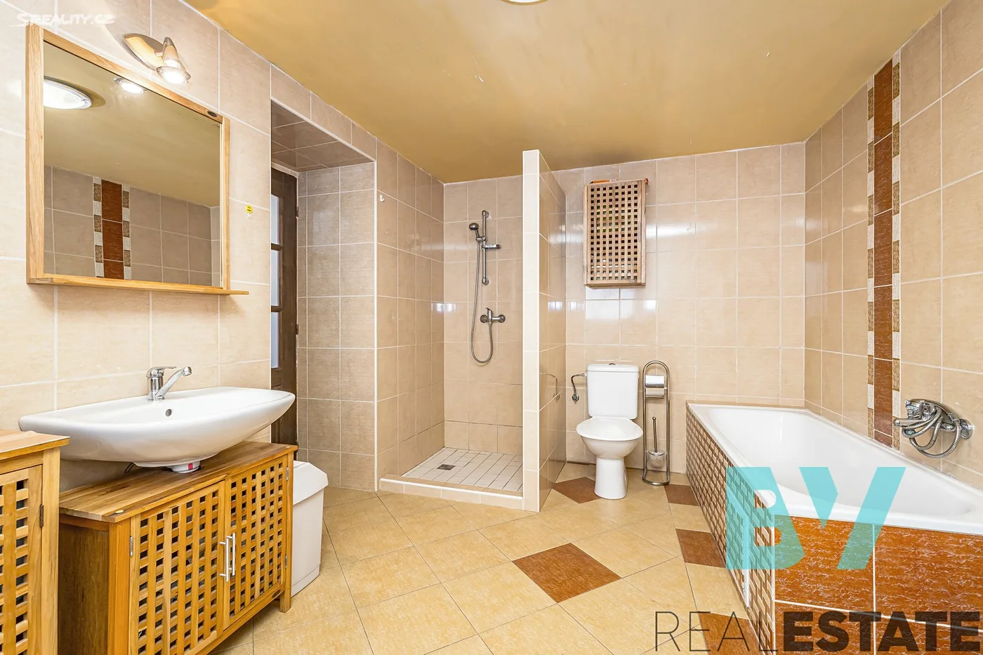 Prodej  chalupy 104 m², pozemek 1 893 m² — foto 7