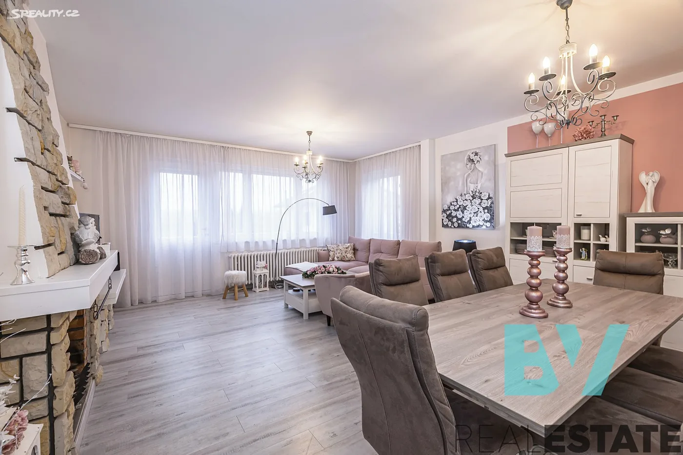 Prodej  rodinného domu 308 m², pozemek 731 m² — foto 12