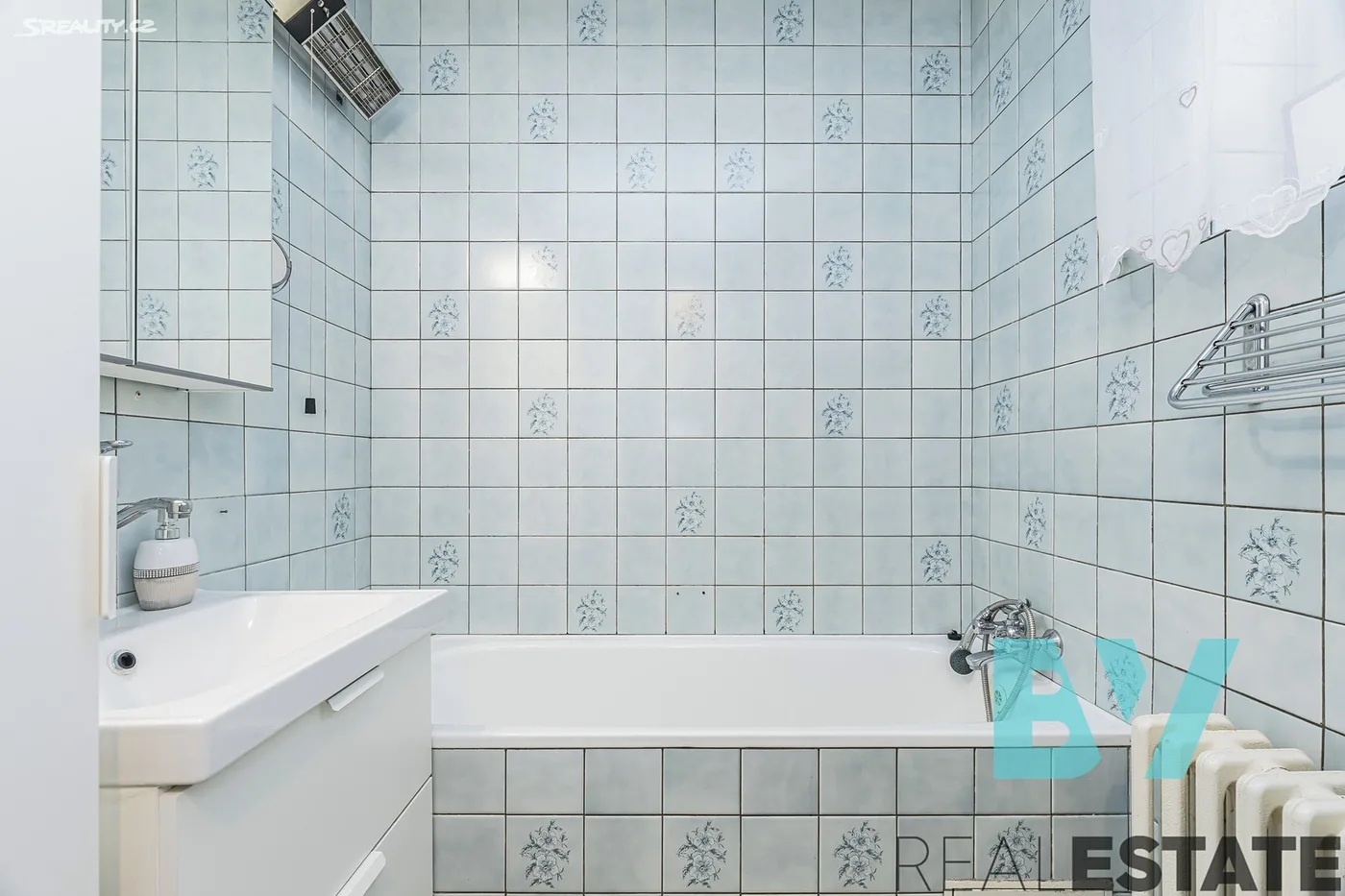 Prodej  rodinného domu 308 m², pozemek 731 m² — foto 20