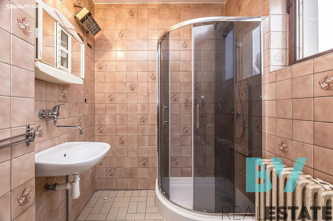 Prodej  rodinného domu 308 m², pozemek 731 m² — foto 31