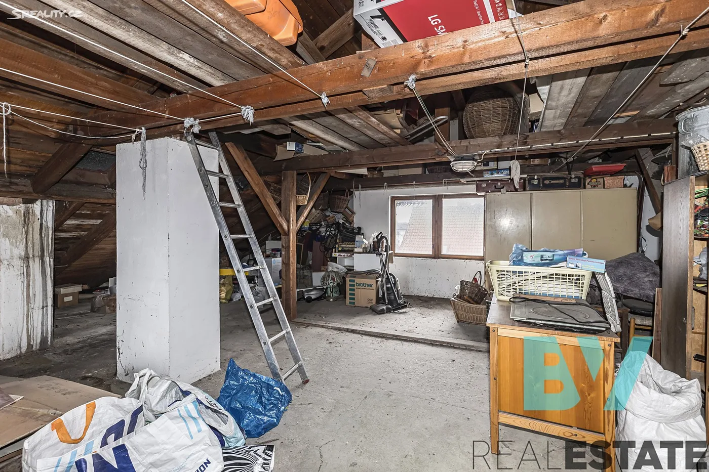 Prodej  rodinného domu 308 m², pozemek 731 m² — foto 34