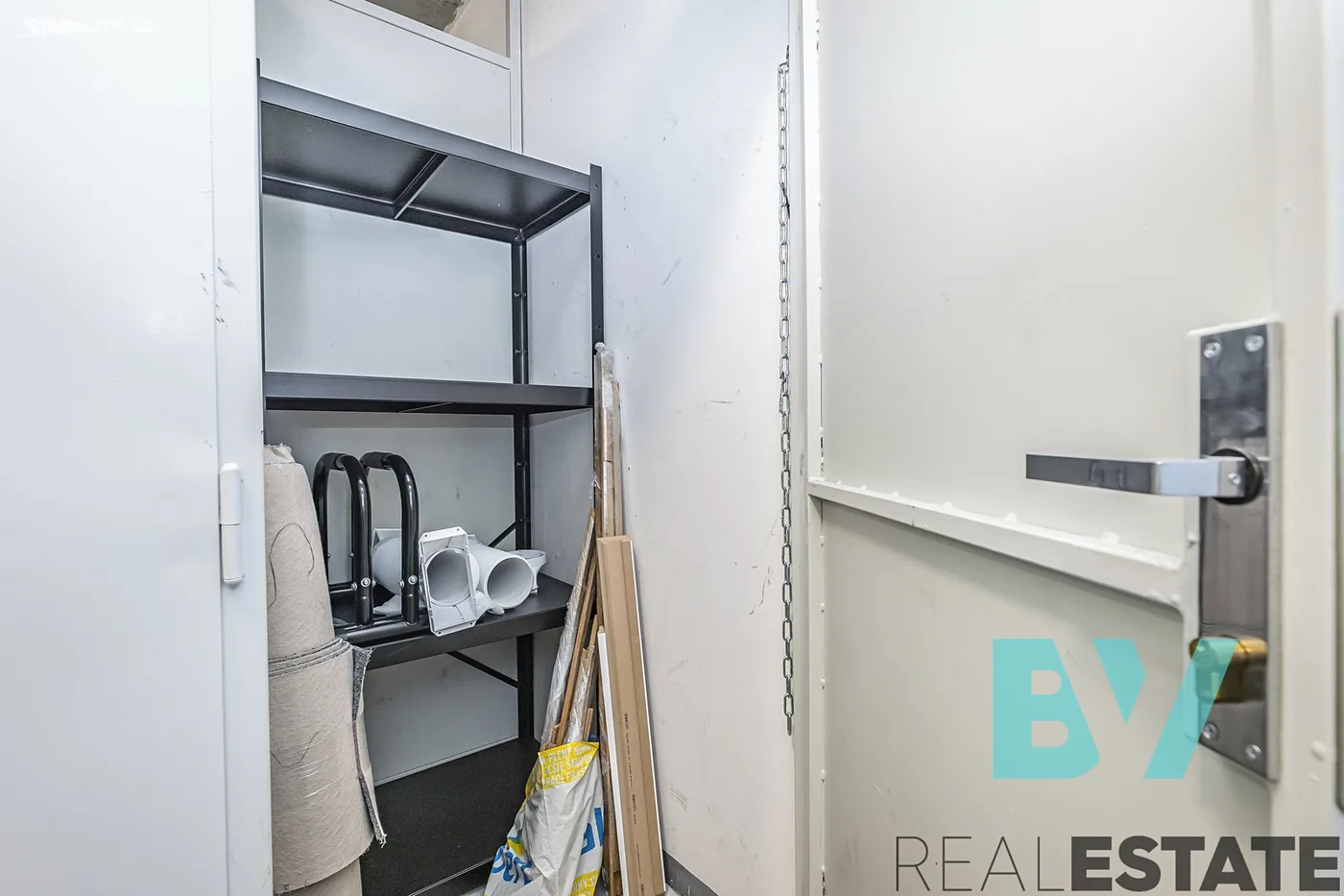 Pronájem bytu 3+kk 81 m² — foto 27