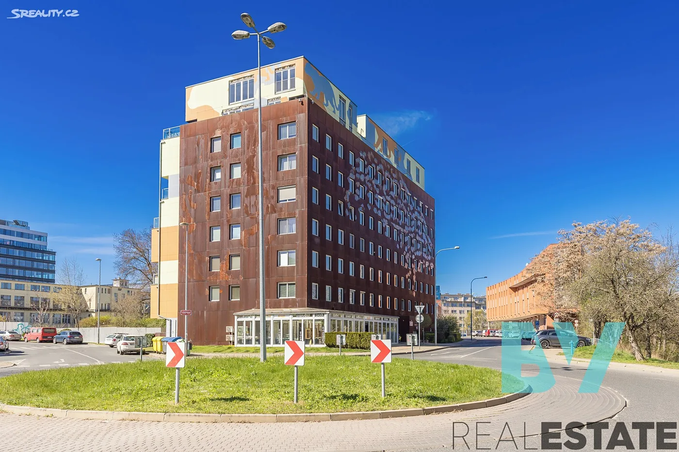 Pronájem bytu 3+kk 81 m² — foto 30