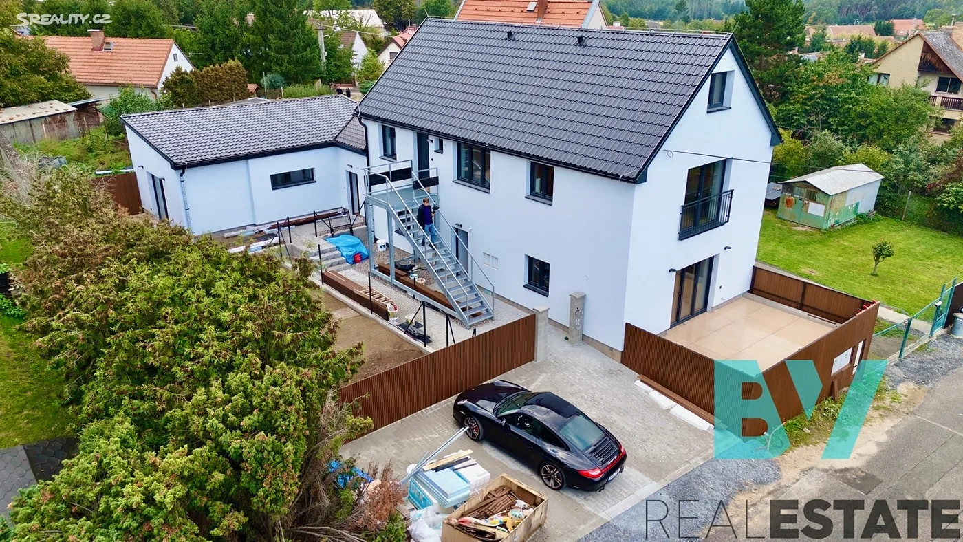 Prodej bytu 2+1 67 m² — foto 1