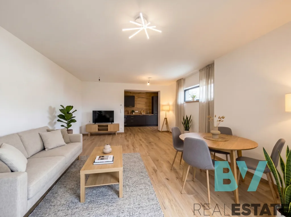 Prodej bytu, 2+1, 67 m² — foto 2