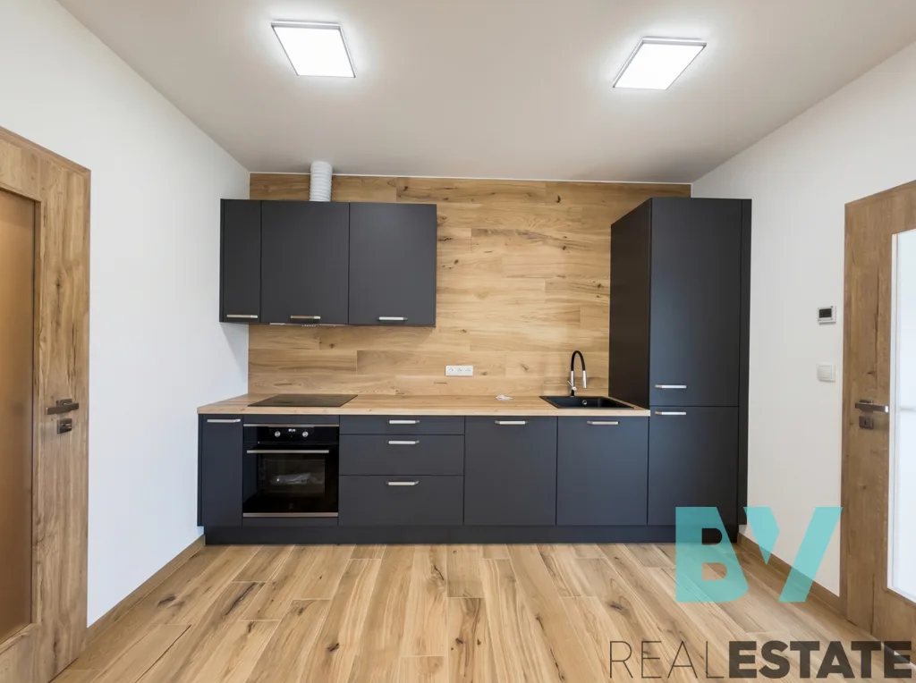 Prodej bytu, 2+1, 67 m² — foto 4