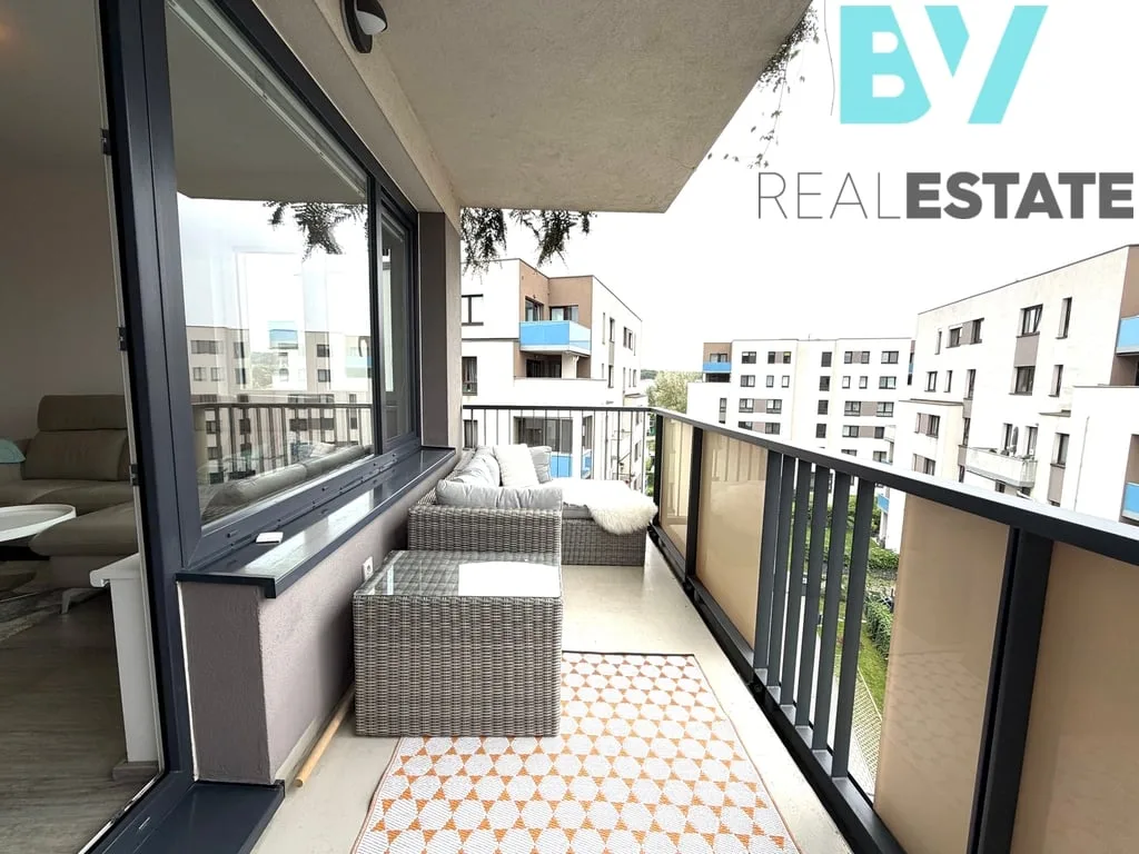 Pronájem bytu, 3+kk, 82 m² — foto 6