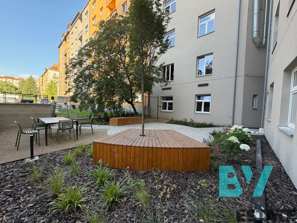 Pronájem bytu, 2+kk, 50 m² — foto 18