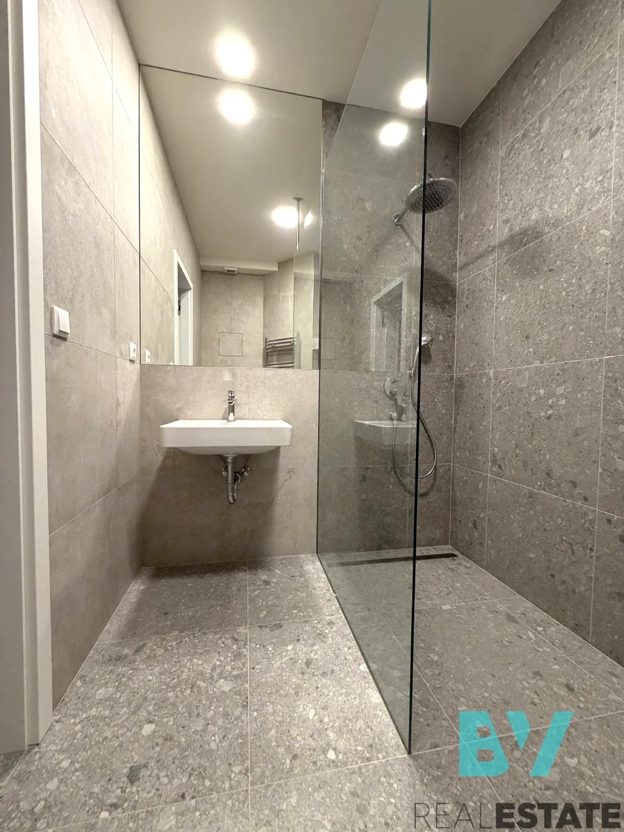 Pronájem bytu, 2+kk, 50 m² — foto 7