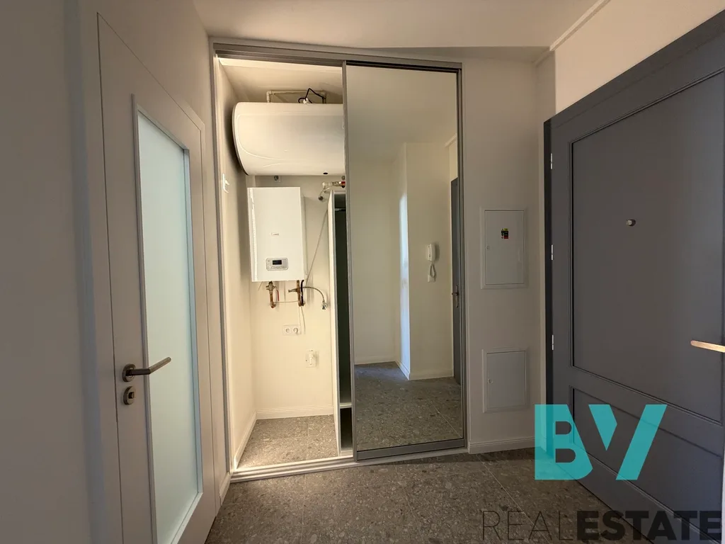 Pronájem bytu, 2+kk, 50 m² — foto 10