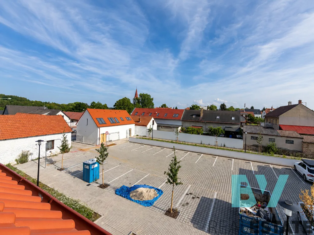 Pronájem bytu, 2+kk, 35 m² — foto 11