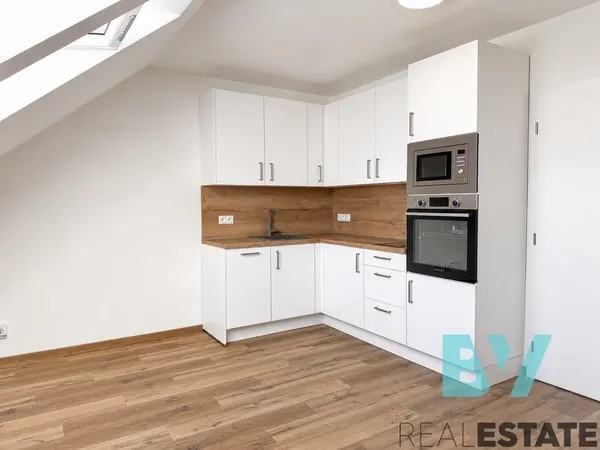 Pronájem bytu, 2+kk, 35 m²