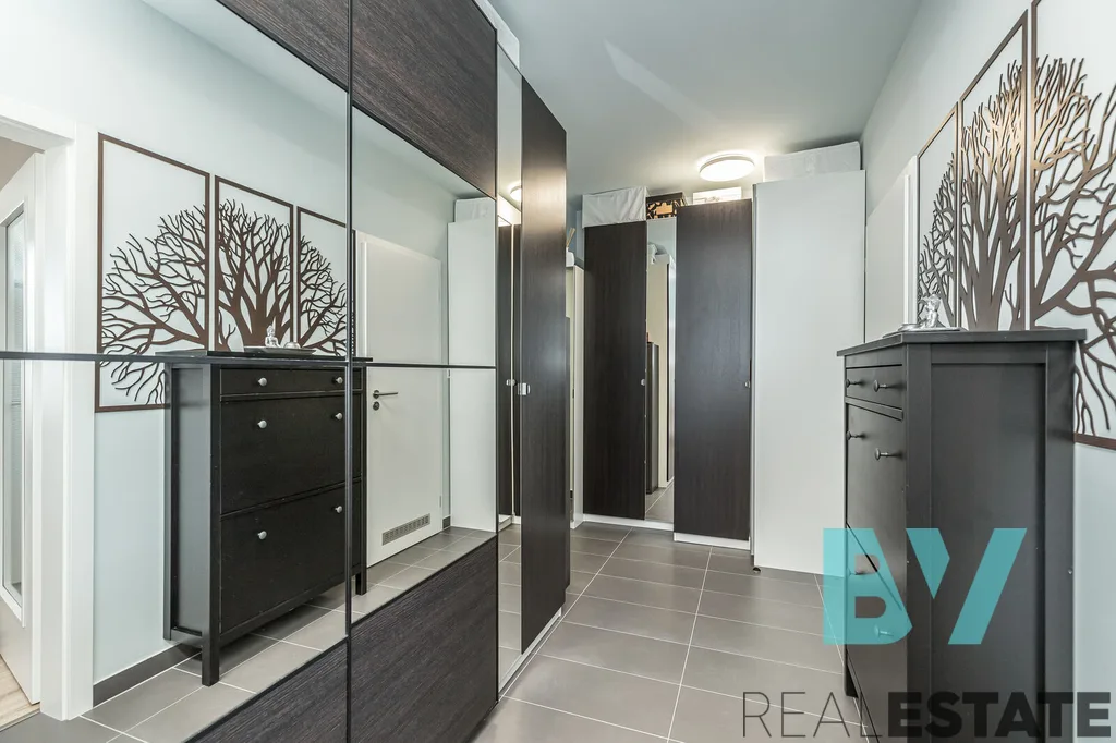 Prodej bytu, 2+kk, 68 m² — foto 15