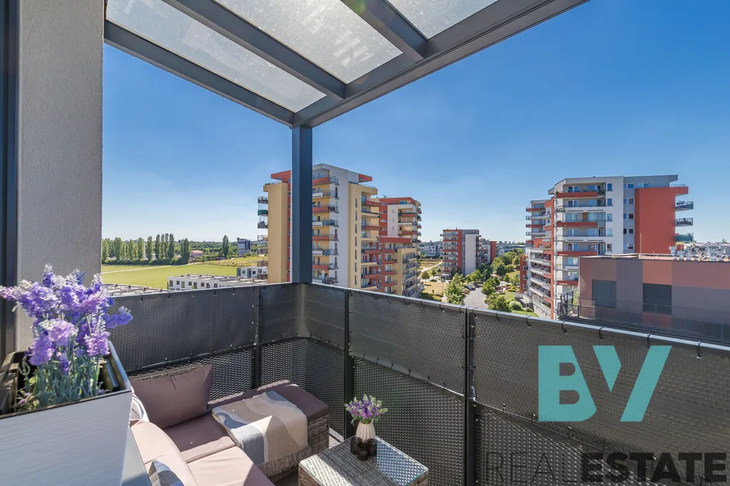 Prodej bytu, 2+kk, 68 m² — foto 23