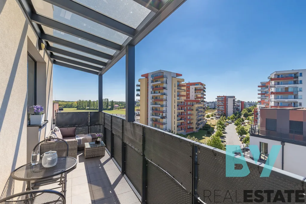 Prodej bytu, 2+kk, 68 m² — foto 24