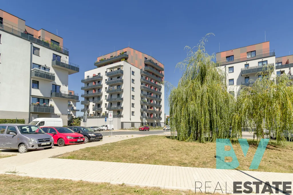 Prodej bytu, 2+kk, 68 m² — foto 33