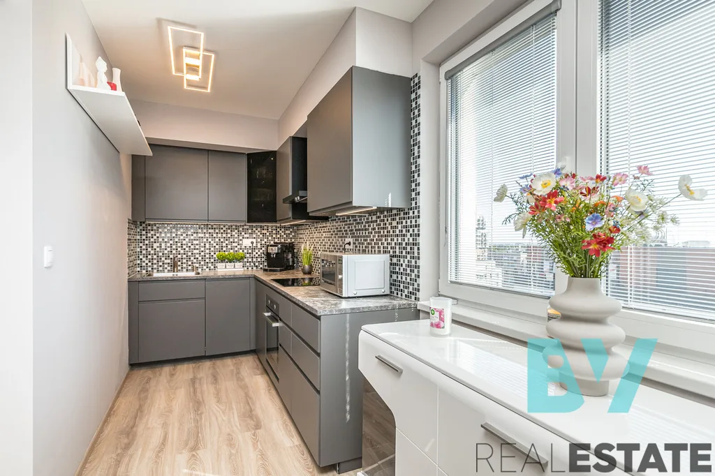 Prodej bytu, 2+kk, 68 m² — foto 5