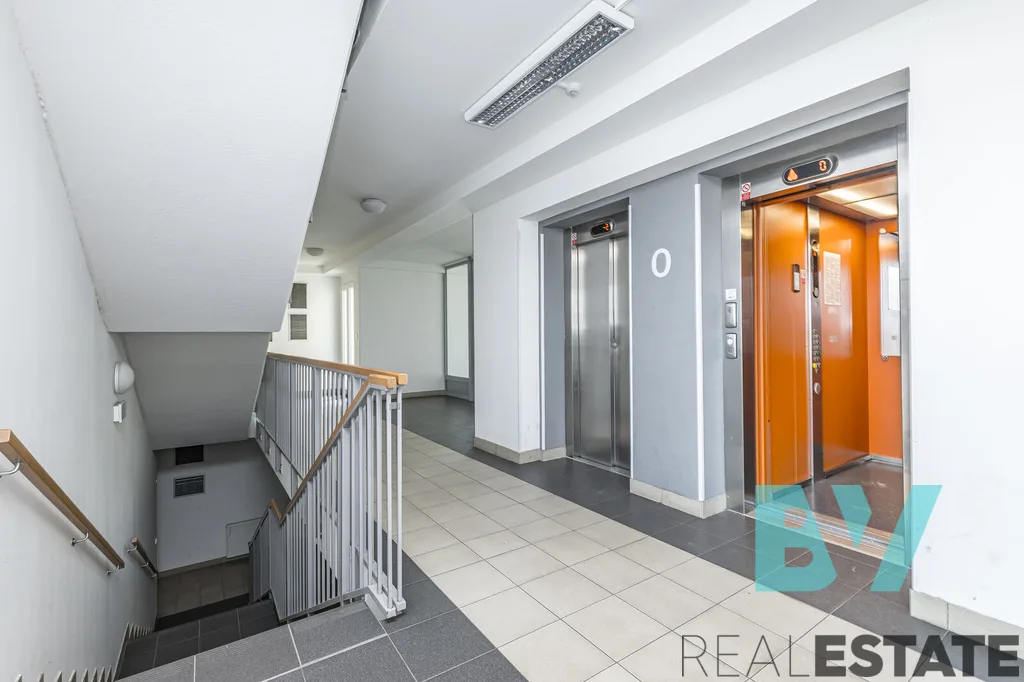 Prodej bytu, 2+kk, 58 m² — foto 16