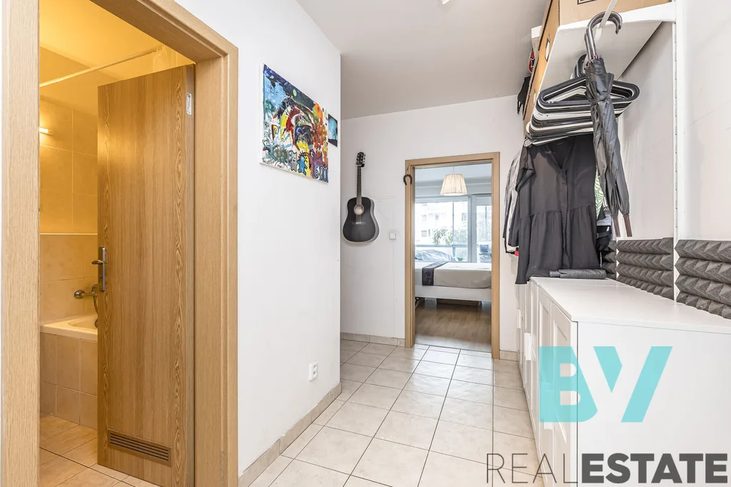 Prodej bytu, 2+kk, 58 m² — foto 7