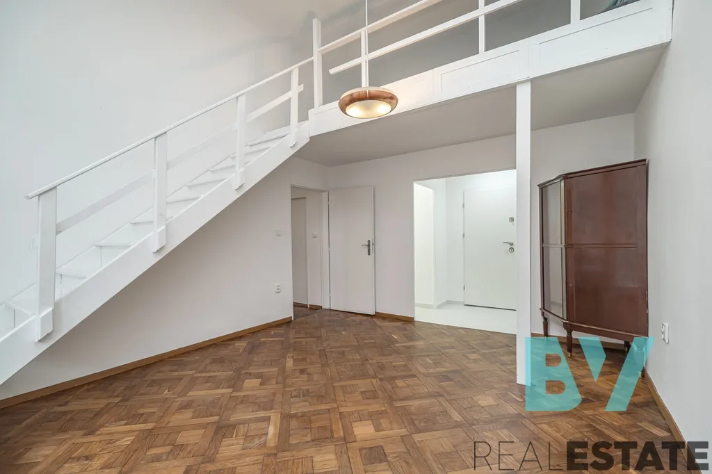 Prodej bytu, 2+kk, 53 m² — foto 1