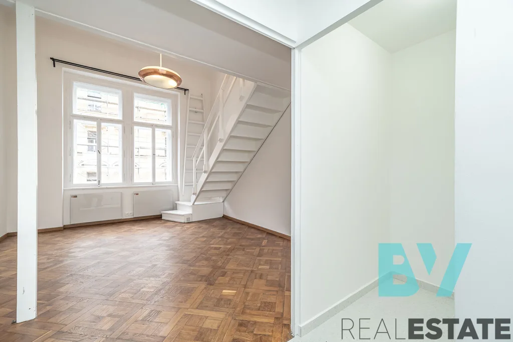 Prodej bytu, 2+kk, 53 m² — foto 2