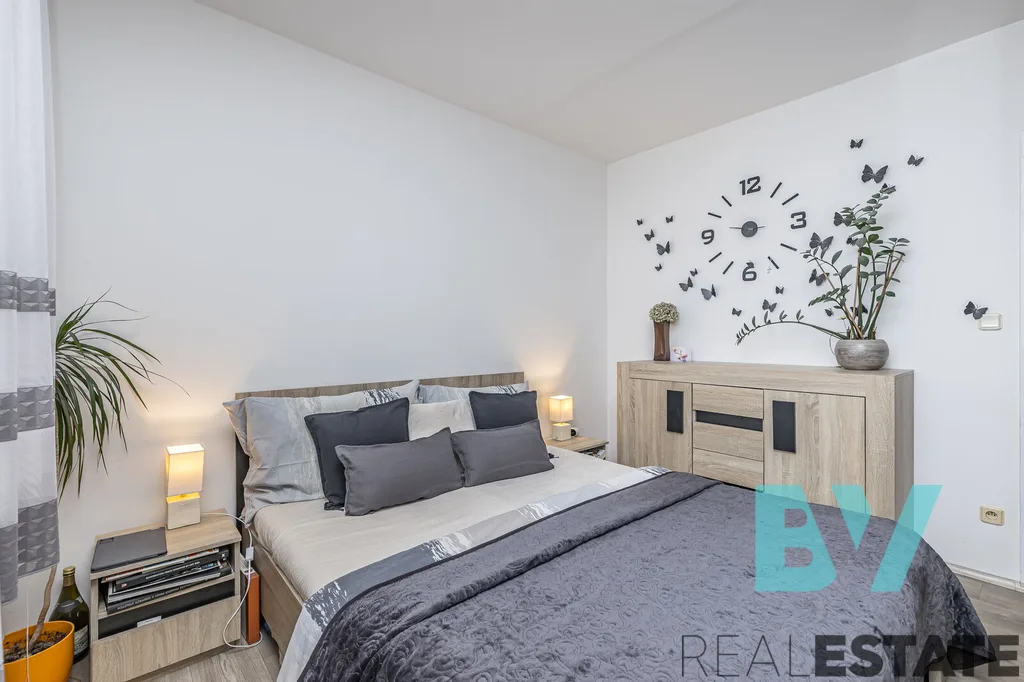 Pronájem bytu, 3+1, 68 m² — foto 7