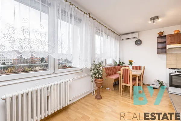 Pronájem bytu, 3+1, 68 m²