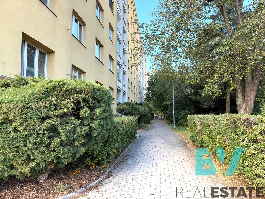 Pronájem bytu, 2+1, 51 m² — foto 12