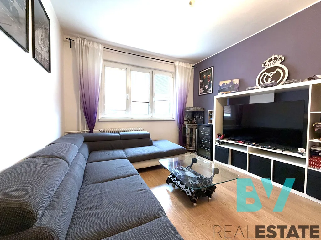 Pronájem bytu, 2+1, 51 m² — foto 3